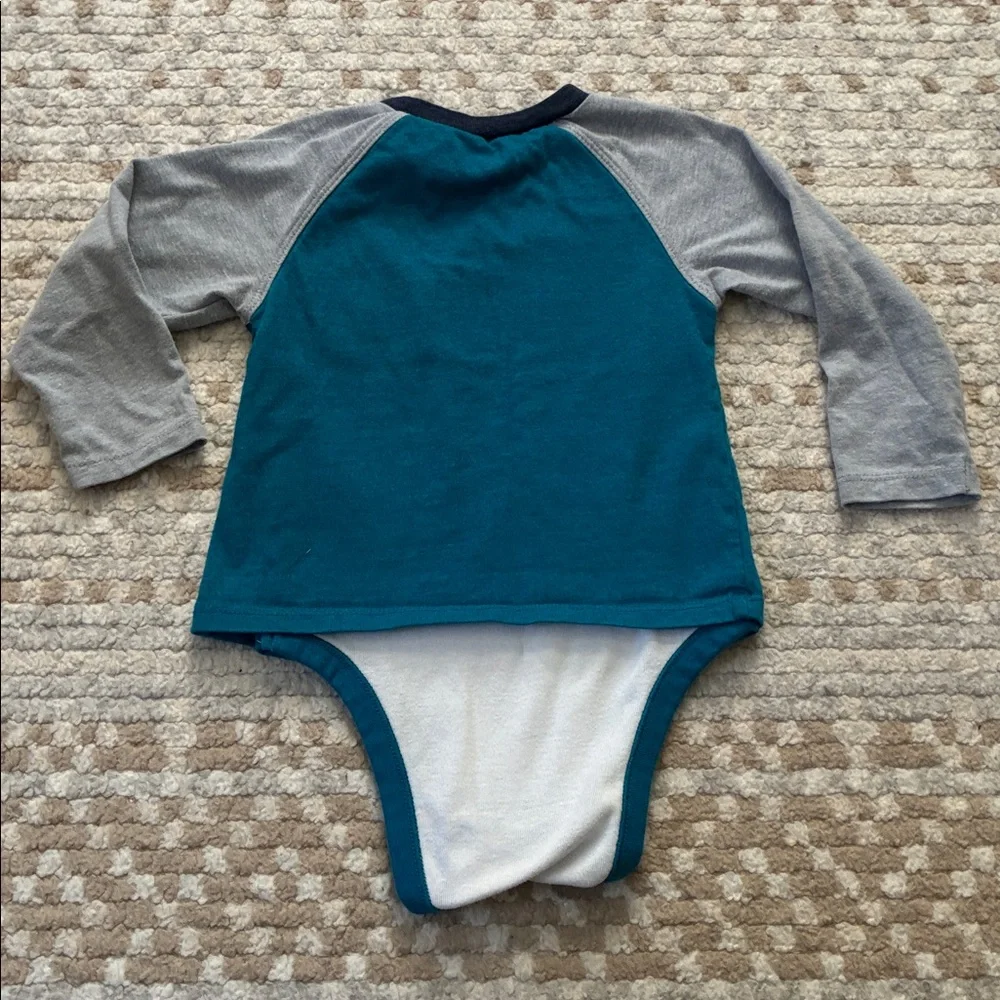 Old Navy Mountain Long Sleeve Onesie - 18-24 Months